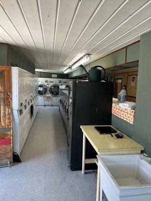 Canyon Street Laundromat