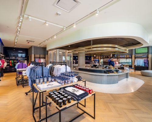 Merchandise from the Ryder Cup, PGA Championship, KPMG Women's PGA Championship, and KitchenAid Senior PGA Championship, and more.