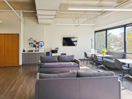 Regus - West Allis - West National Avenue