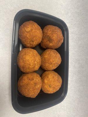 Yummy food! Great dinners already made!