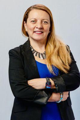 ANA KARINA PASCAL -PRESIDENT AND FOUNDER