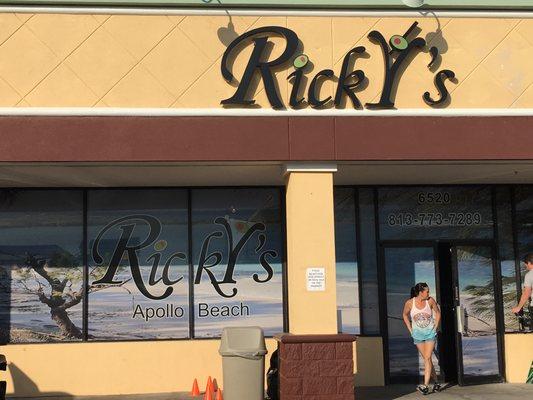 Thank you Tracy and Glen. Nice art work on the exterior