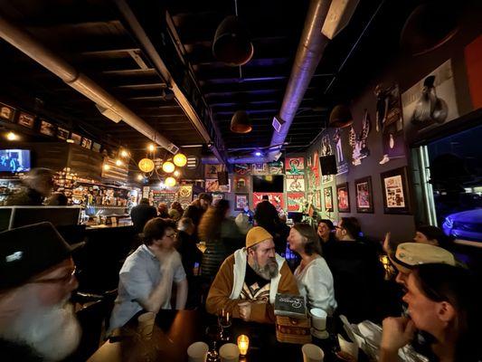 Good friends, music, and drinks, what could be better?!