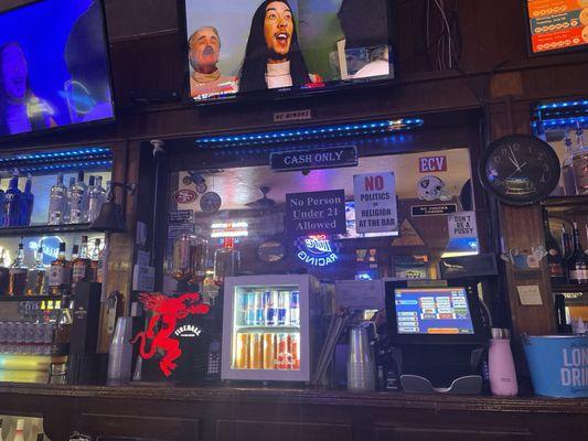 General bar area, good vibes here. The bartender Tanisha, has good conversations and is very attentive.