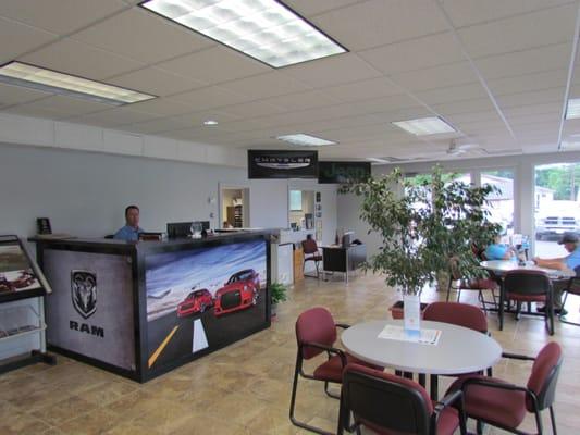 McGee Chrysler Dodge Jeep Ram of Barre