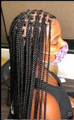Small knotless braiding hair