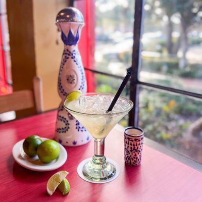 This is what I based my nails of off!! Great job!