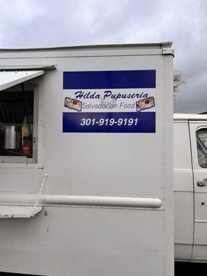 Food Truck "Hilda Pupuseria"