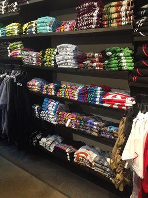 Zumiez