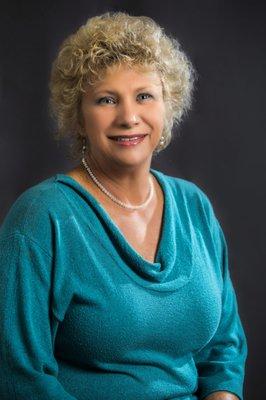 Elaine Alderman, Co-Founder/Vice President