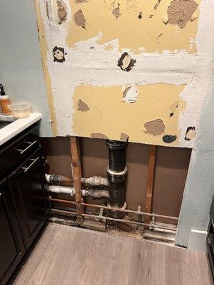 Drain Solutions & Plumbing Services