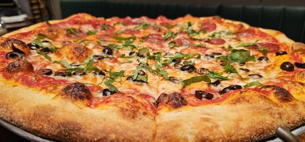 Ballard Pizza Company - Ballard