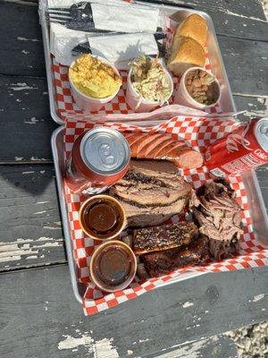 Redwine's BBQ Eats & Sweets