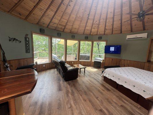 Eureka Yurts & Cabins