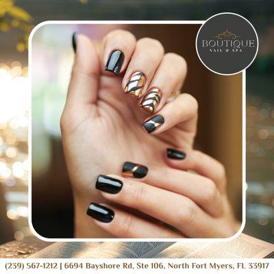 Embrace the darkness this Halloween with these stunning black nails! Whether you go for a matte finish or a glossy shine