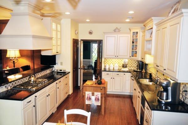 MiniMax Kitchen & Bath