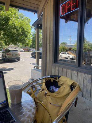 The Read Queen Bookstore & Cafe