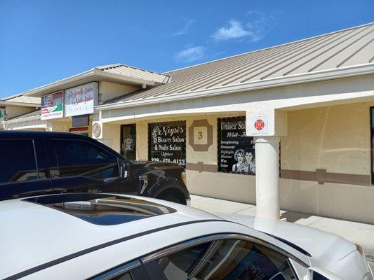 Neysi's Beauty Salon Unisex