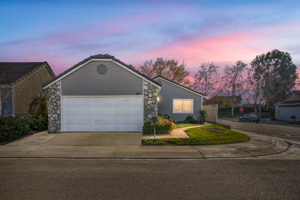 Michelle Perez - Keller Williams Empire Estates