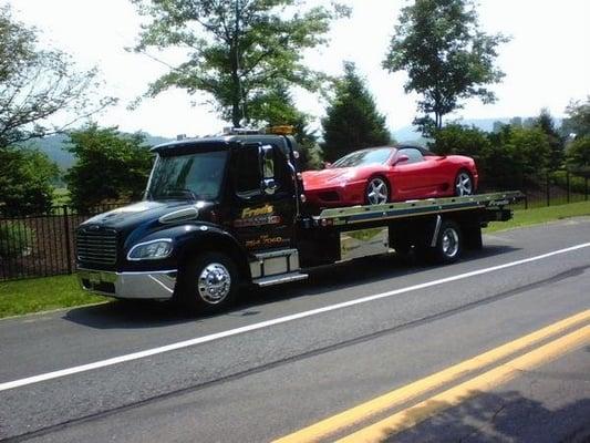 Fred's Towing