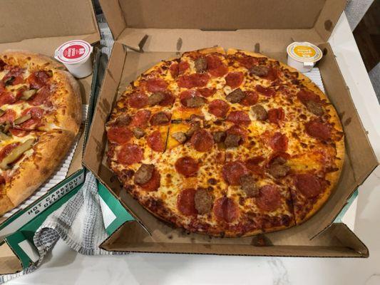 Pepperoni & Sausage Thin crust