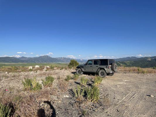 Rocky Mountain Expeditions