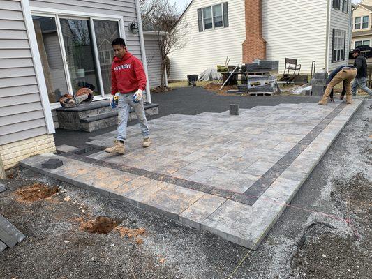 Starting to lay new patio for combination size paver