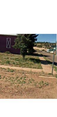 In & Out Landscape Maintenance