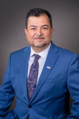 Farmers Insurance - Javier Calvo