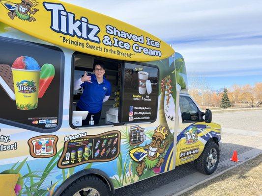 Hanging Loose with Hawaiian shaved ice