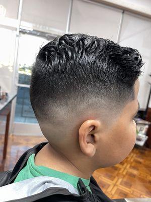 Medium fade