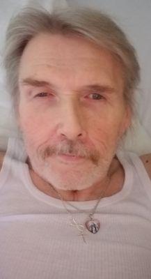 Me great place get haircut KENDRA NICOLE great hairstylist give her a big tip $25 very professional polite had great ideas caring girl