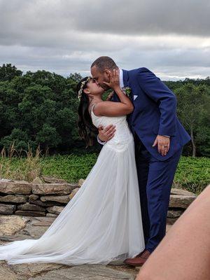 I love the silhouette of my dress! Thanks Ninel!