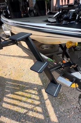 Dave's Sporting Goods