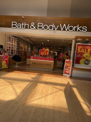 Bath & Body Works