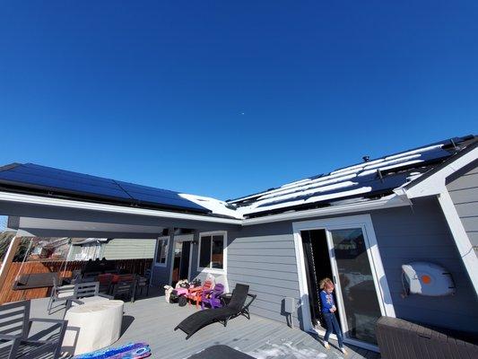 Look at my solar panels sitting in the elements for 7 months as they deteriorate while doing absolutely nothing