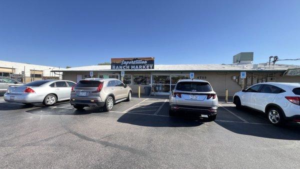 Superstition Ranch Market Mesa, AZ parking Lot
