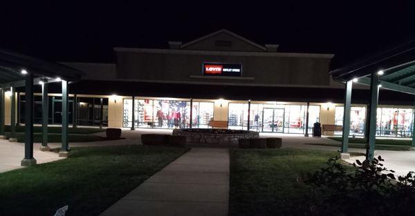 Levi’s Outlet Store