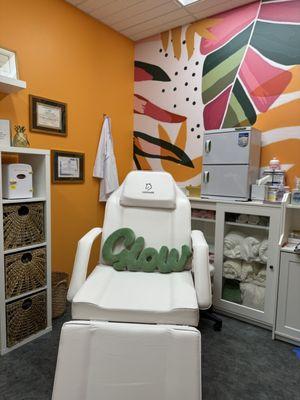 The Glow Joint Aesthetics