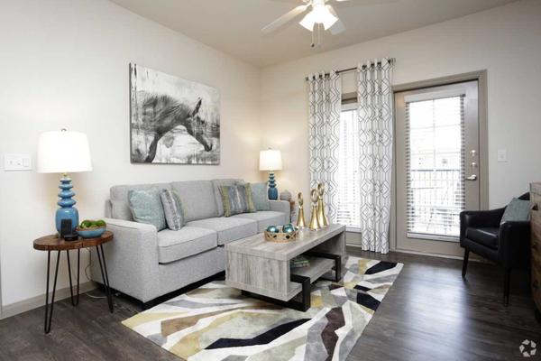 Royal Vista Apartments