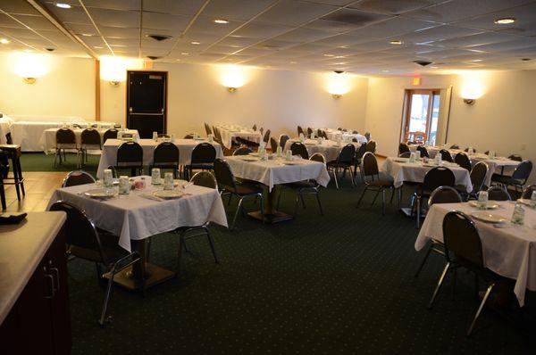 Cottonwood Sports Bar & Supper Club