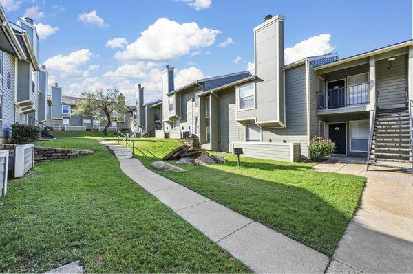 Misty Hollow Apartments