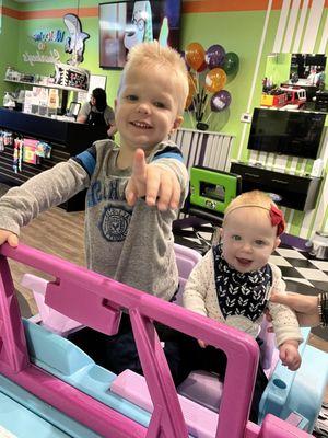 Sharkey's Cuts for Kids - GR