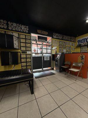 Mad dog tattoo lobby