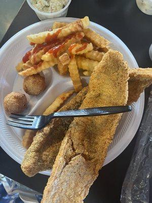 BIG T’S Seafood Restaurant