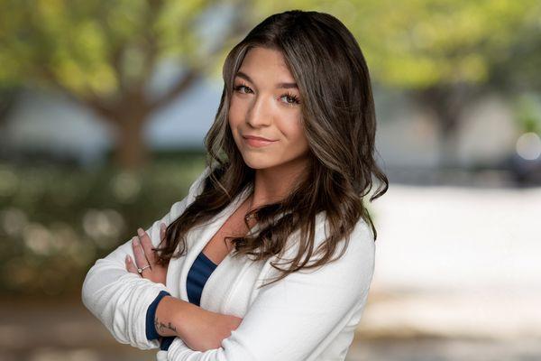 Leia Simmons - Century 21 Platinum Properties