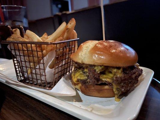 CMX CineBistro Waverly Place