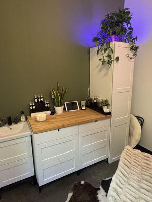 Outlashed Beauty Studio