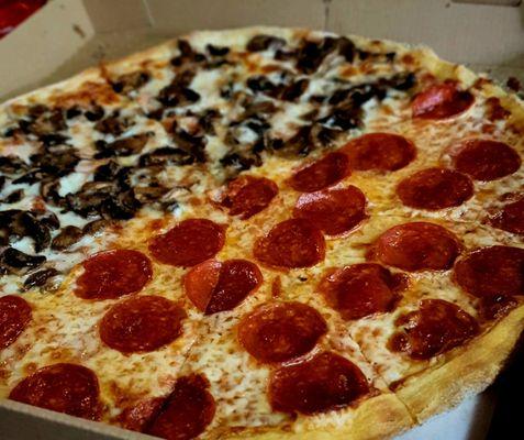 Rozolenos Pizza Cafe LLC