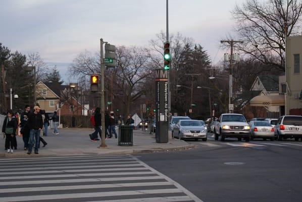 East side Wisconsin Avenue entrance